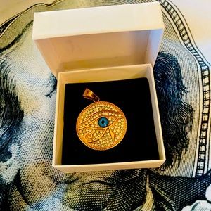 THE EYE OF THE HORUS PENDANT, PROTECTION AGAINST EVIL SYMBOLIZES  POWER OF LIGHT